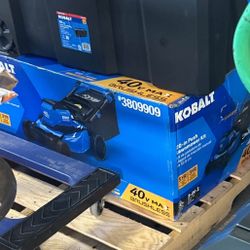 Kobalt 40V Max Brushless 20-inch Push Lawnmower Kit