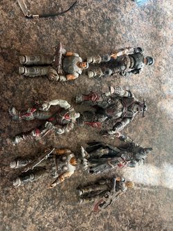 Gears of War Action Figure Lot (9 Figures)