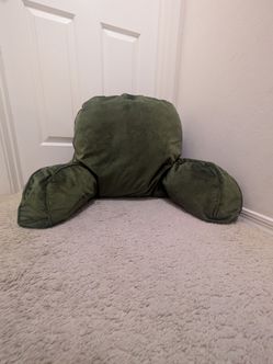Bed rest pillow