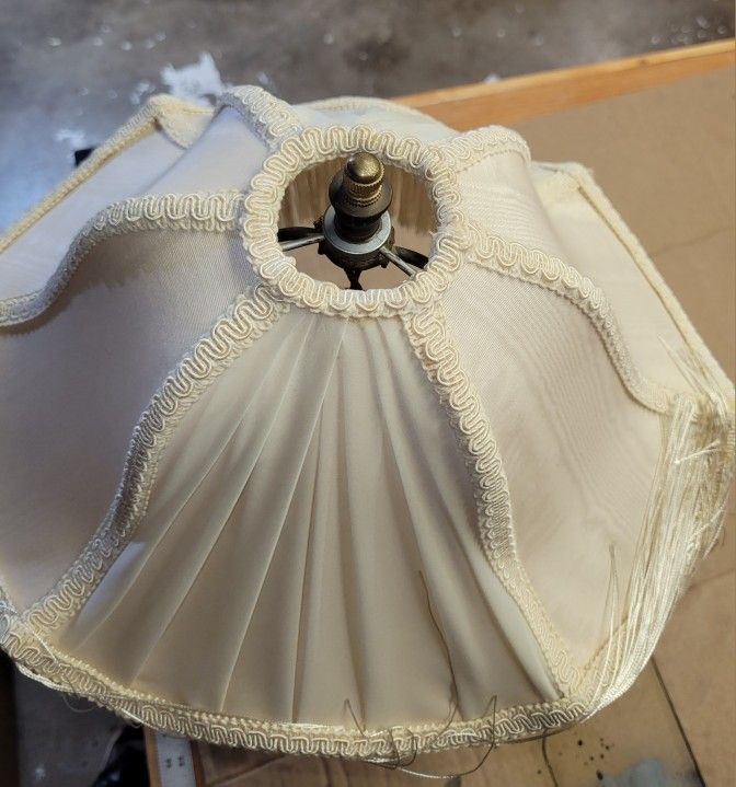White Alabaster Antique Desk Lamp