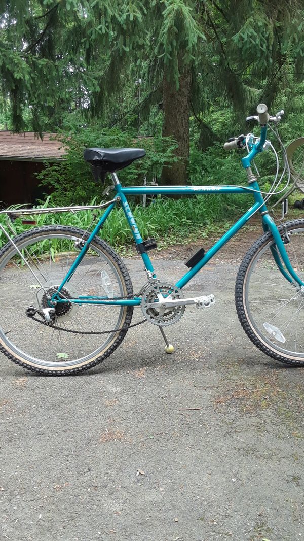 Bike 26 in Schwinn Mirada men's mountain bikes for Sale in Orchard Park