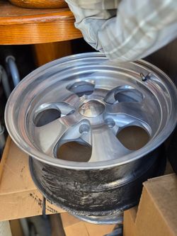 16" 5 spoke rims (4) off 84 el camino