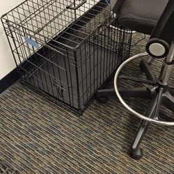 Small Dog Crate/ Pet Carrier 