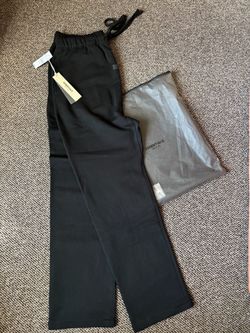 Black essentials sweats