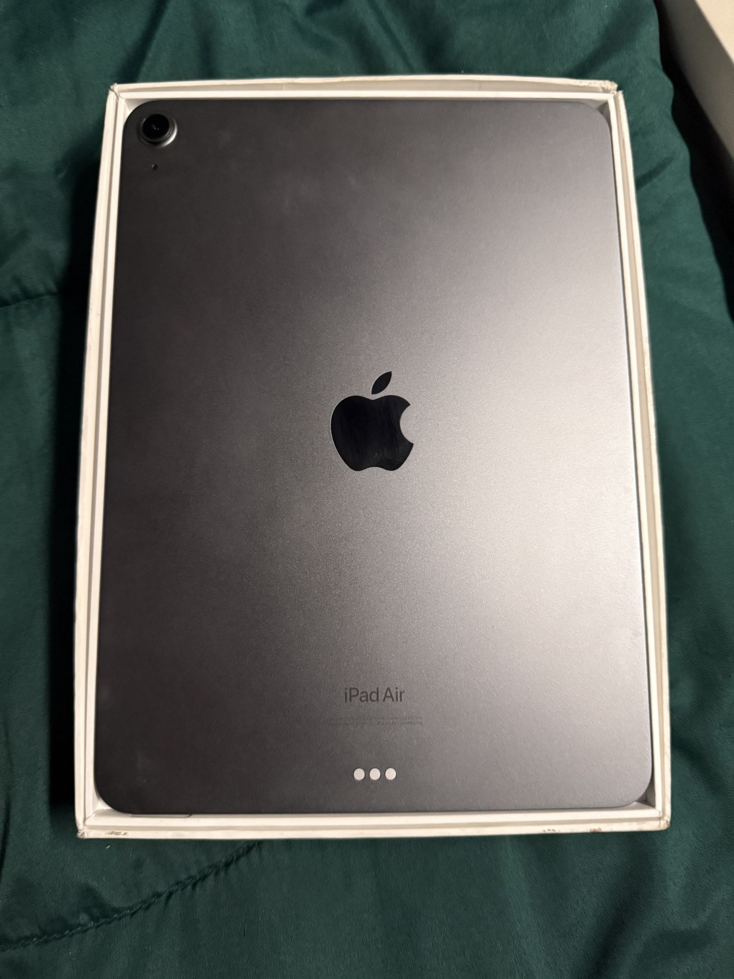 iPad Air  5 generation