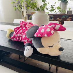 Minnie Mouse CUDDLZ plushy 