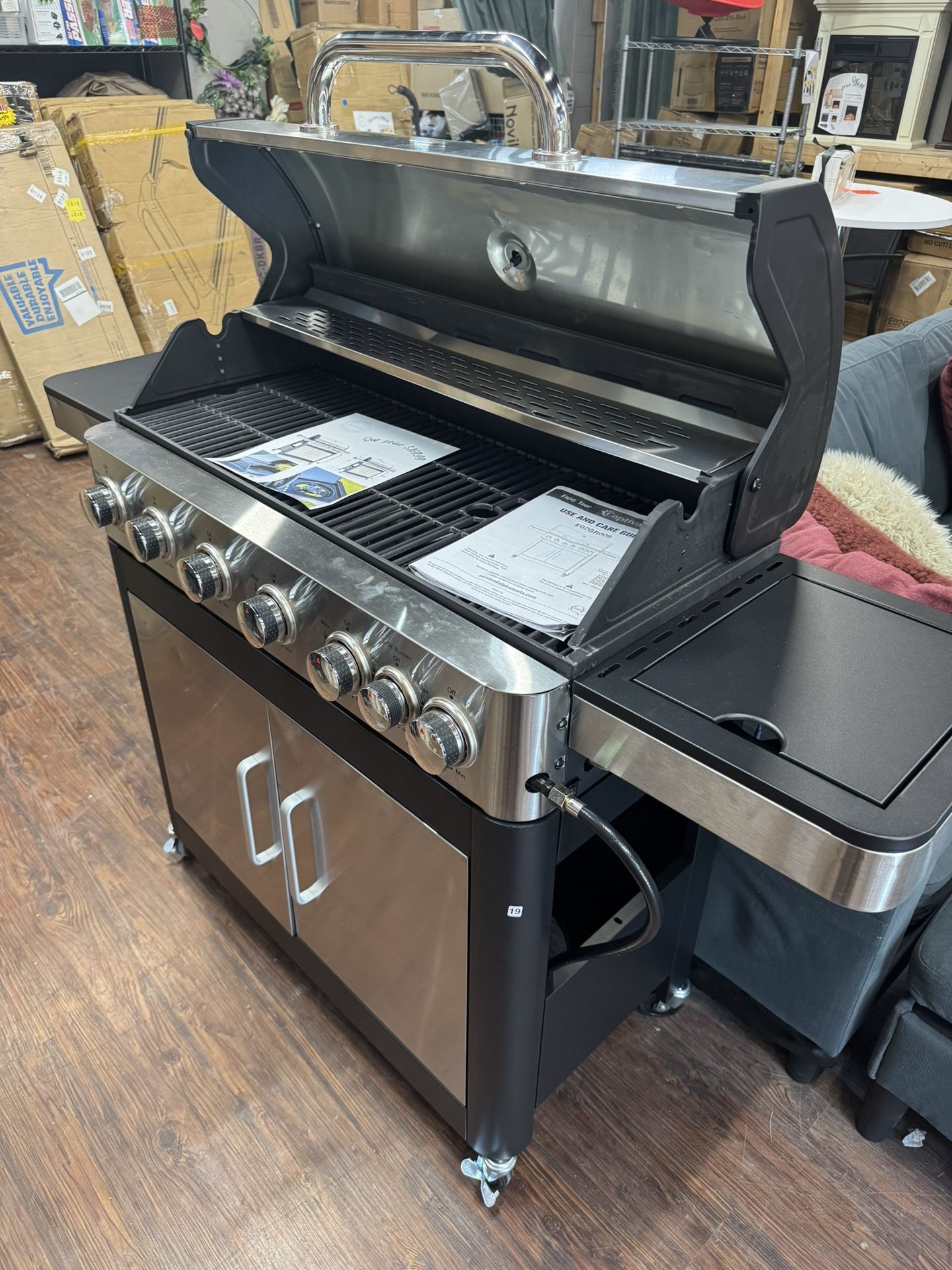 7 Burner Grill Fully Assembled New Scratch Dent