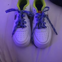 Nike Air Force 1 LV8 shoes. 