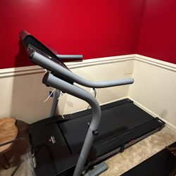 Nordic Track Commercial Threadmill machine