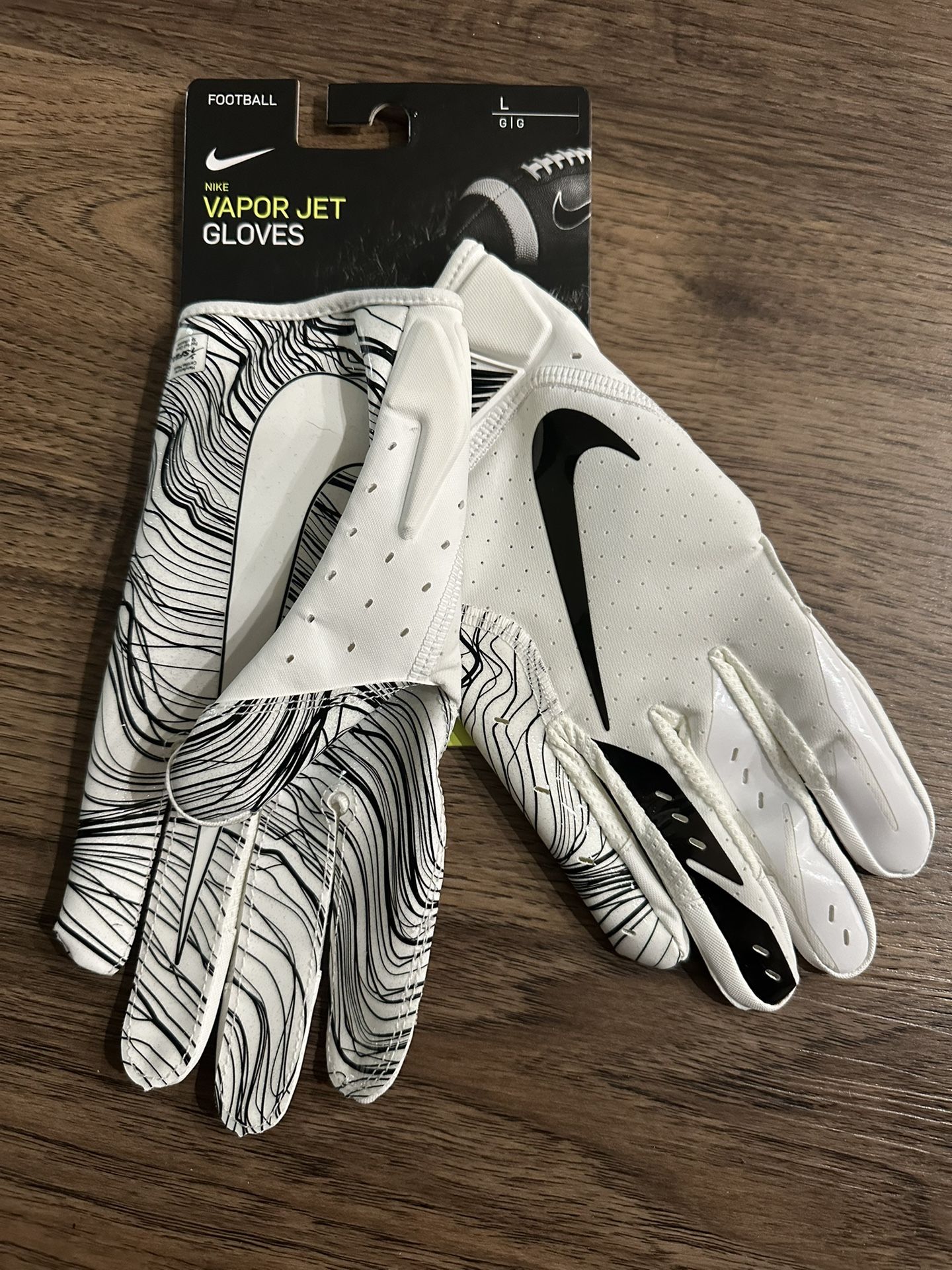 Nike Football Vapor Jet Gloves Size Large NEW