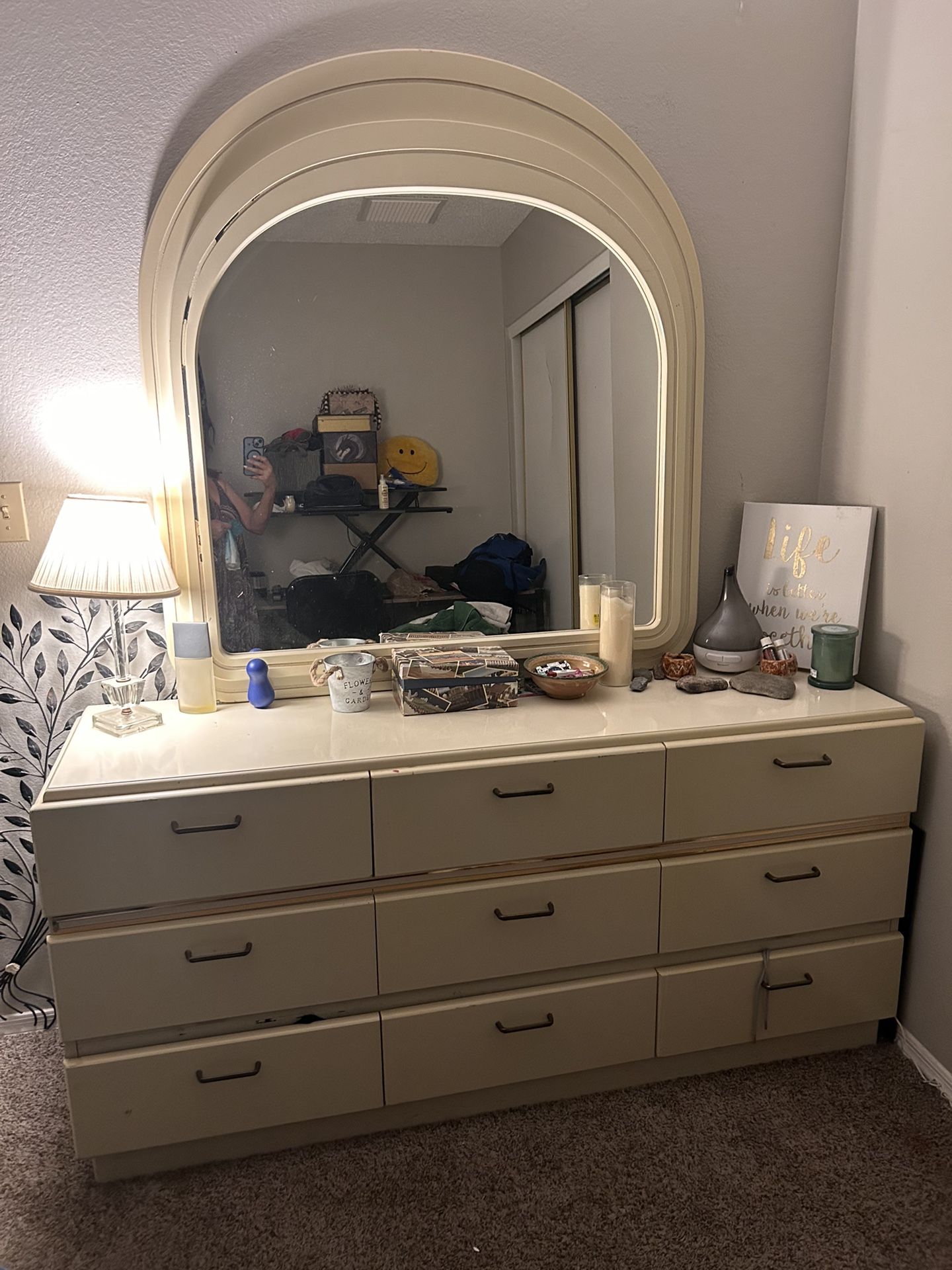 Wooden Dress With Mirror