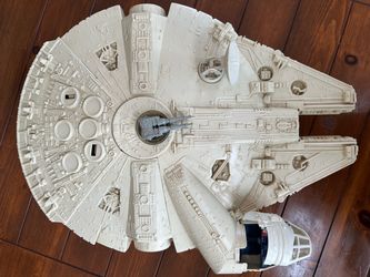 Vintage 1979 Kenner Star Wars Millennium Falcon Near Complete Original Parts