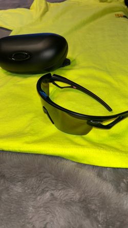 Oakley Sphaera Sunglasses