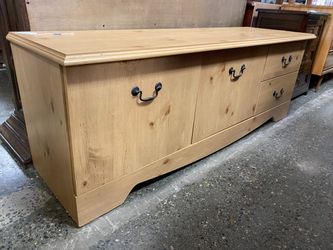 Light 2 Drawer TV Stand