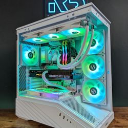 RTX 5070 // Ryzen 7 9700x // 32GB DDR5 // 1TB Gen4 NVMe // WiFi