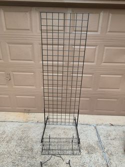 Grid Wall Tower Display Stands