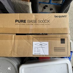 NIB Pure Base 500DX — Black PC Case