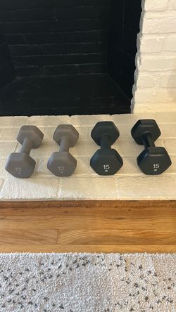 Hex Dumbbell Set 12 lb and 15 lb Pairs