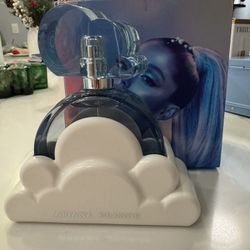 Ariana Grande Cloud Perfume 