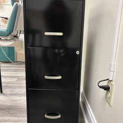 Metal Filing Cabinet 