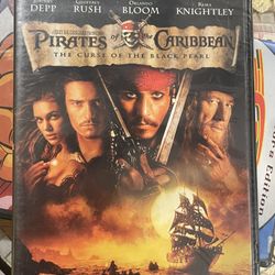 Pirates of the Caribbean The Curse of the Black Pearl Two Disk Collector Edition