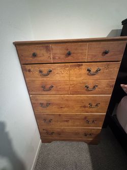Dresser Set