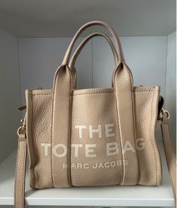 Marc Jacobs The Tote Bag