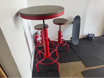 Bar table and stools adjustable height