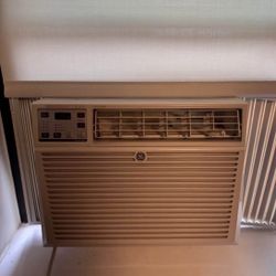 Air Conditioner 8,000 BTU