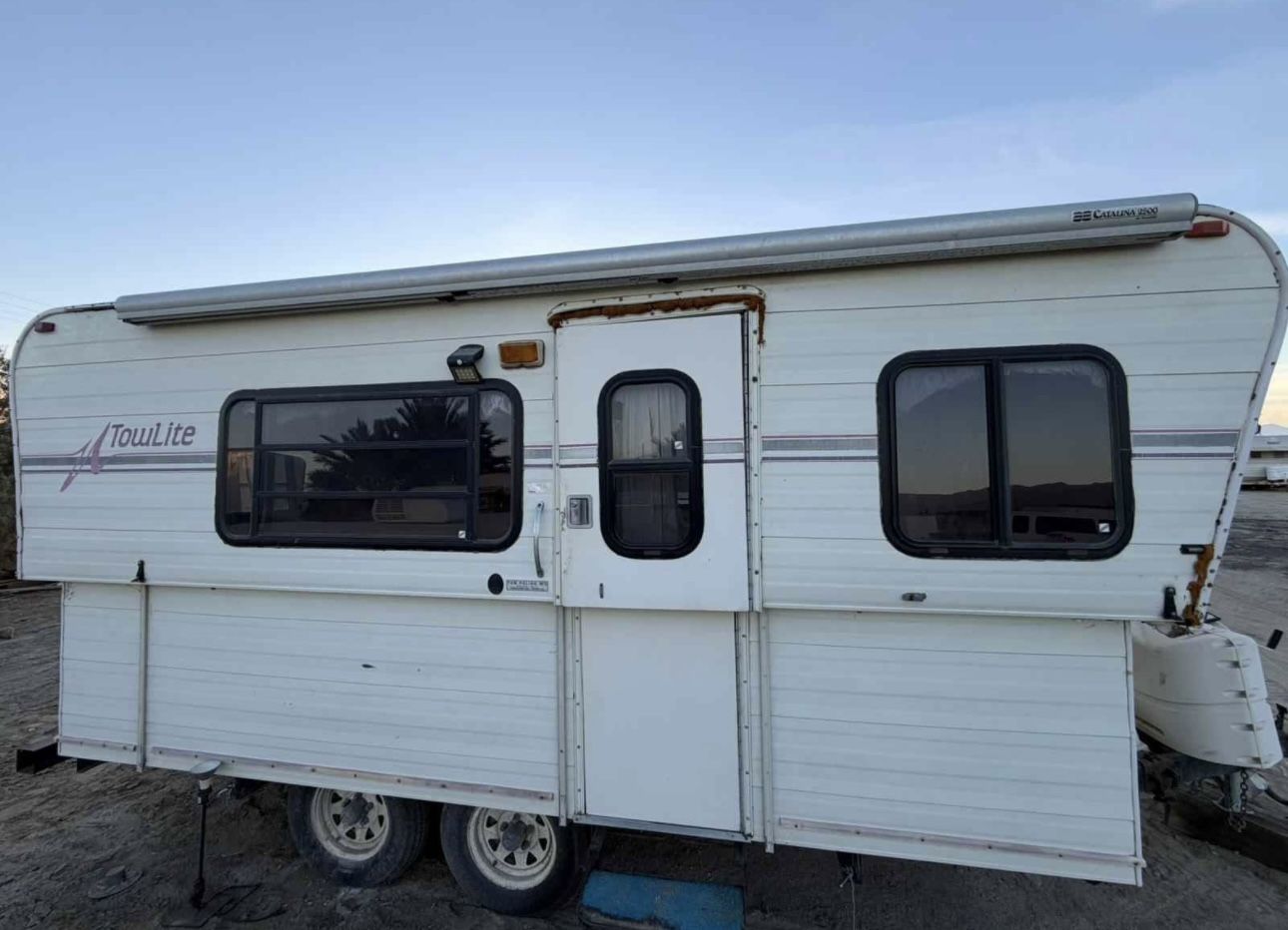 1989 Tow Lite Trailer