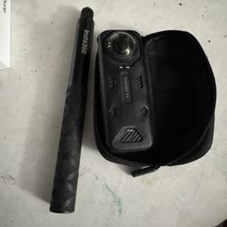 Insta 360 X4 