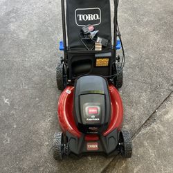 Toro Electric Lawn Mower