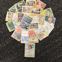 Dozen of cool Pokemon cards