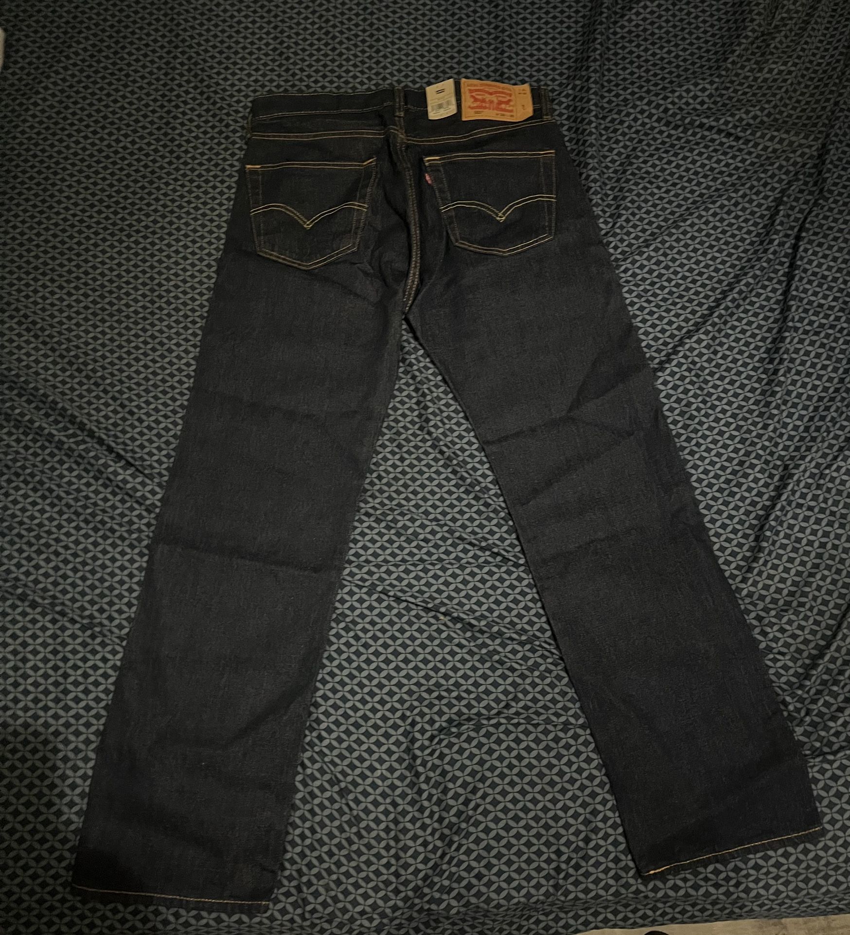 Dark Blue Levi Jeans