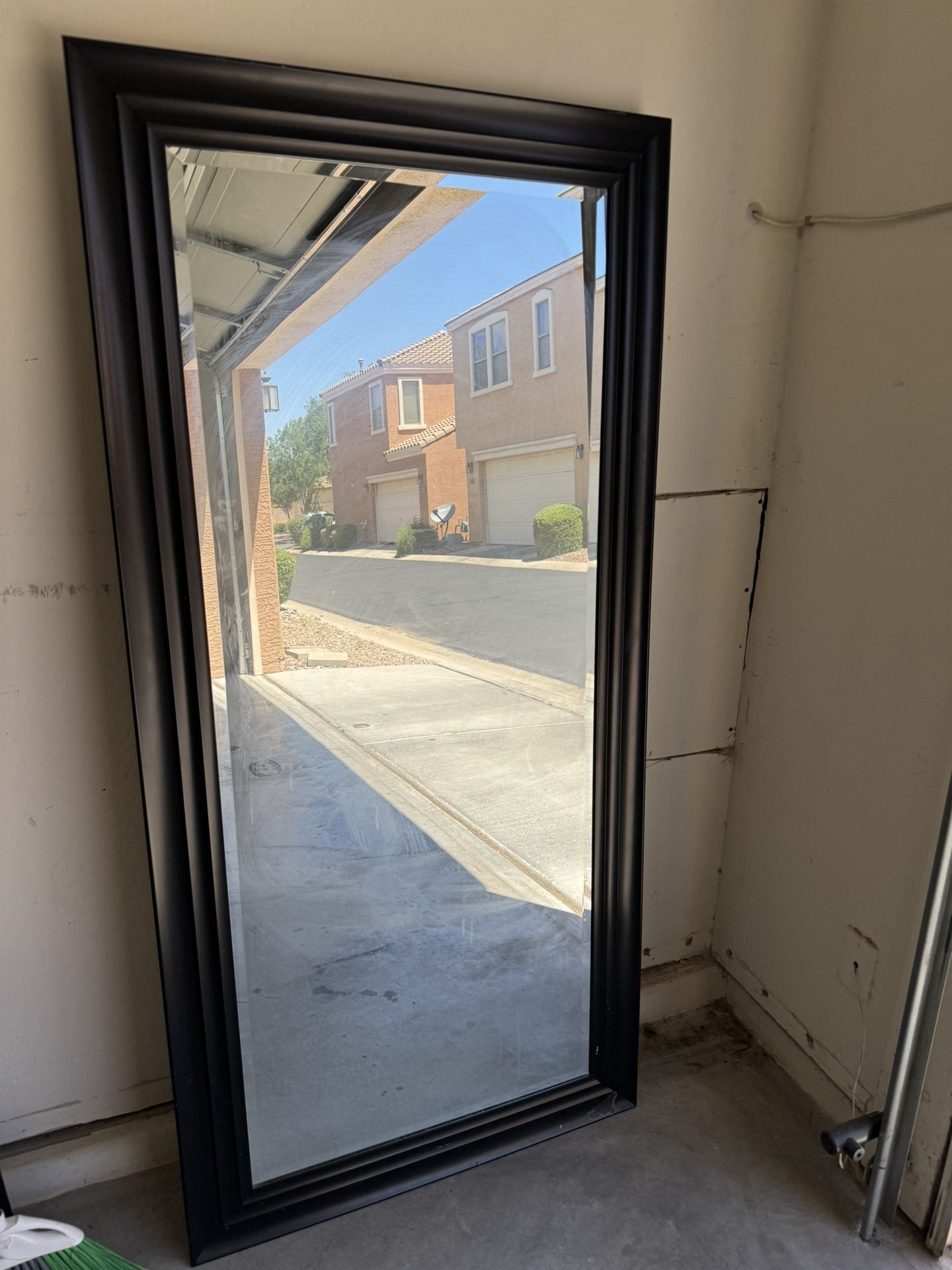 Black Frame Mirror