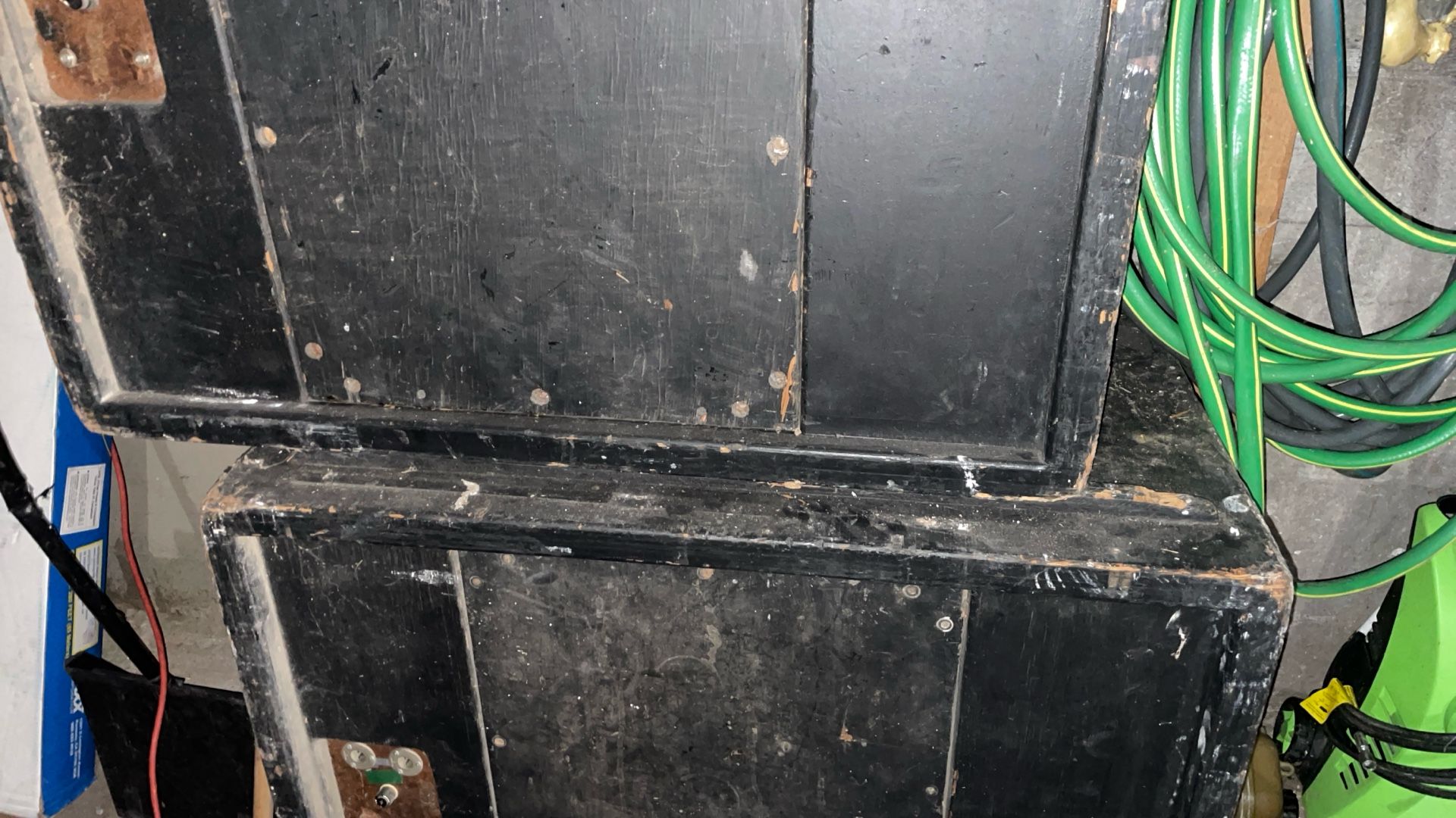 Free 2 EV PA Cabs W:2 15’s” Speakers3x3x4’