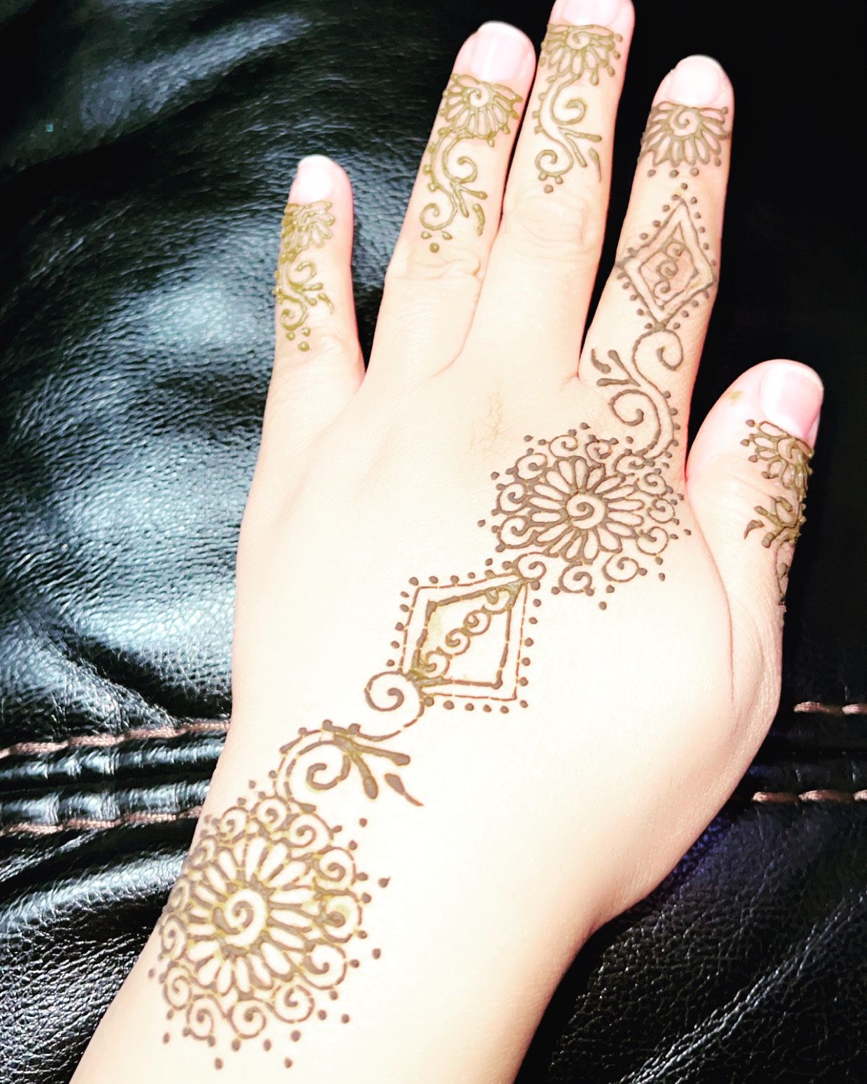 Simple Henna 