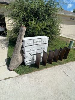 Free dresser rug and wall shelves