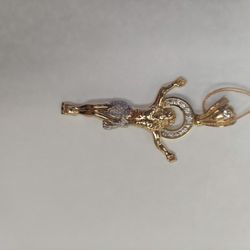 10k 2 Tone Crucifix Pendant