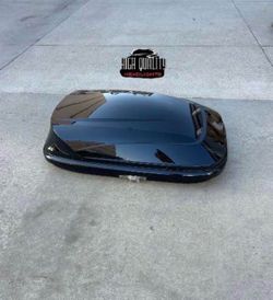 Car top cargo carrier