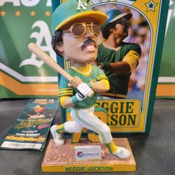 Reggie Jackson bobblehead 