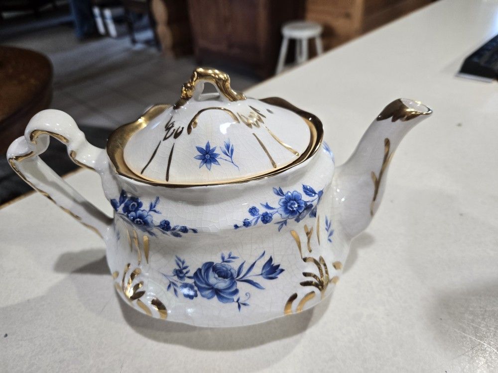 Tea Pot Arnold Wood 5019
