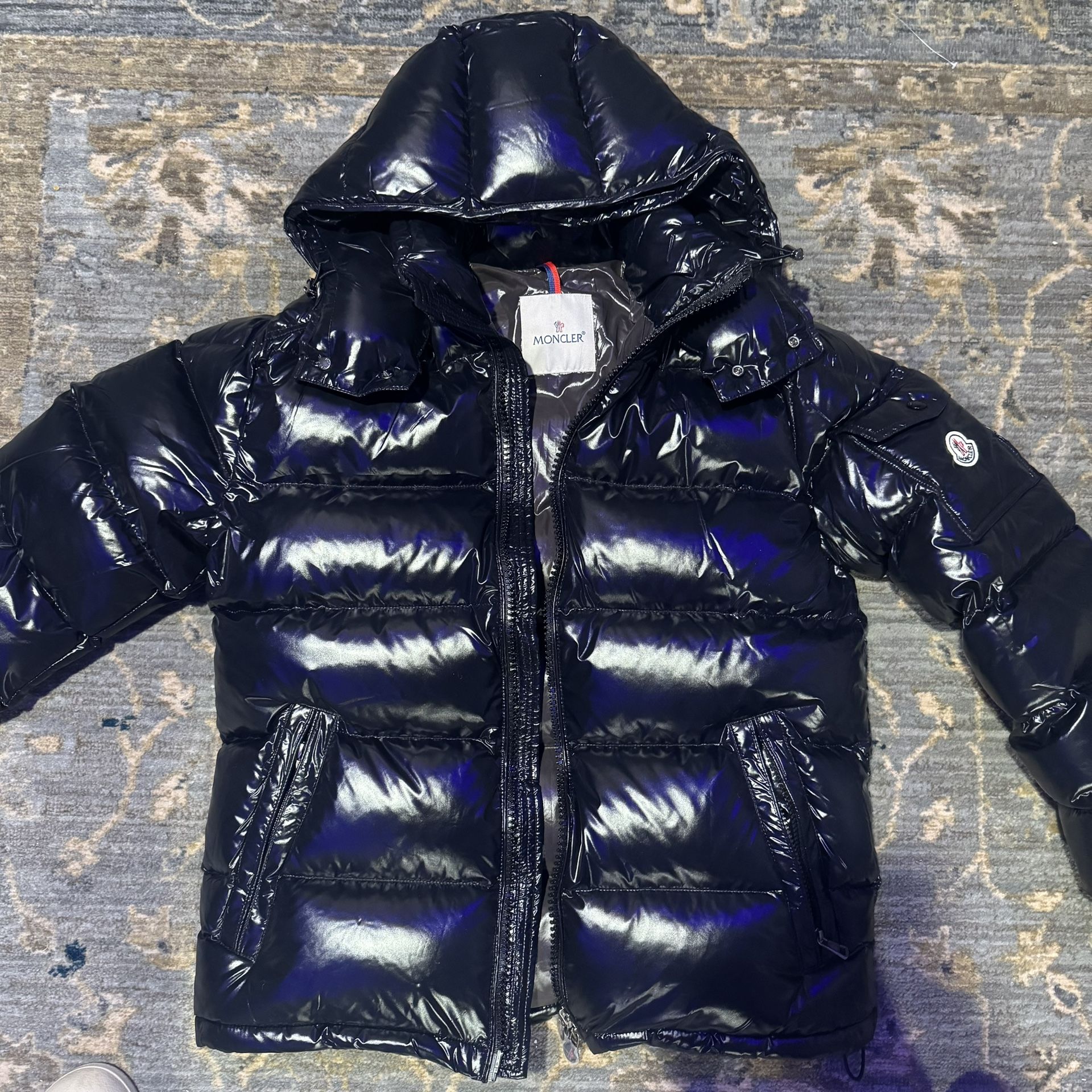 Moncler Maya Size M