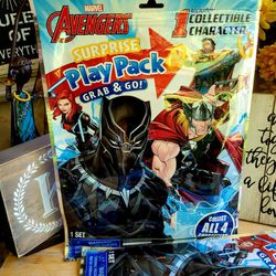 Marvel Avengers Grab and Go Play Pack