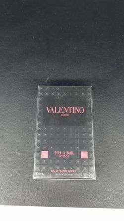 Valentino Born in Roma Men  Cologne