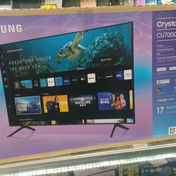 43" Screen Led Smart 4k By Samsung Crystal Series. 1 Year Warranty
