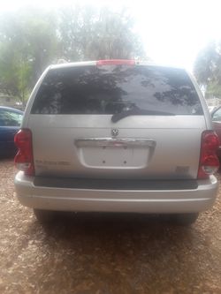 05 Dodge Durango