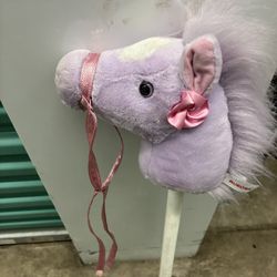 Aurora Giddy-Up Friends Fantasy Lavender Pony