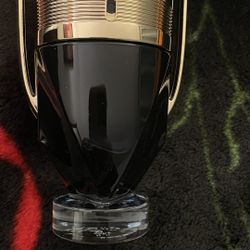 Invictus Parfum 