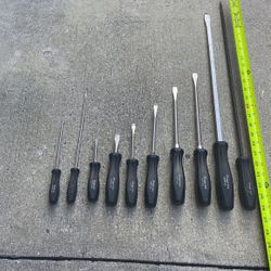10- Hard Handle Snap On Flat Screwdrivers 